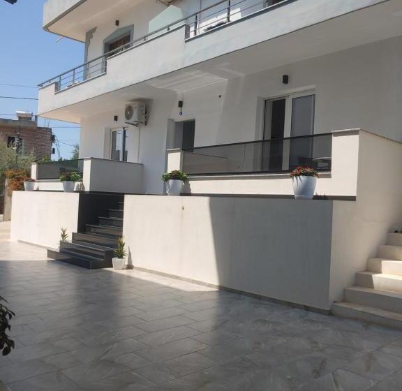 בית מלון כפרי Villa Leonel