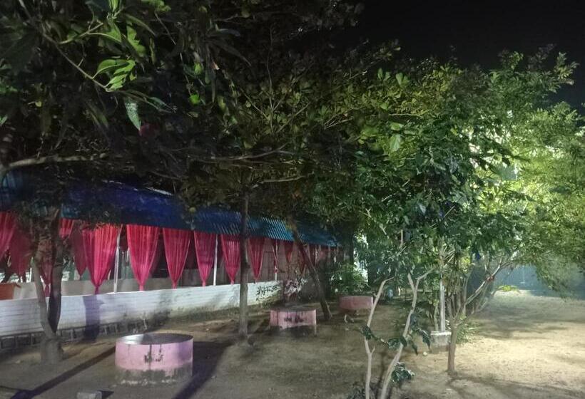 호텔 Farm House At Wego Garden