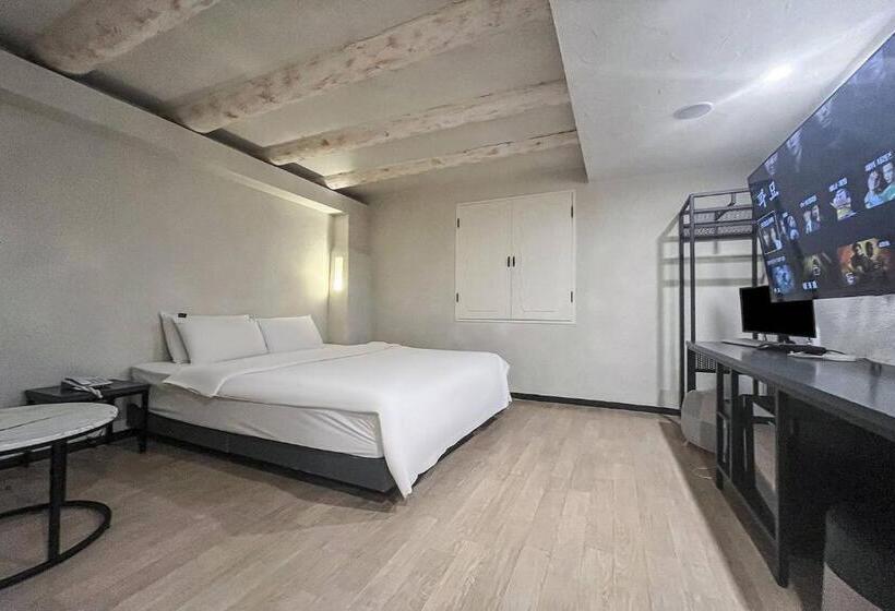 מוטל 호텔 1가