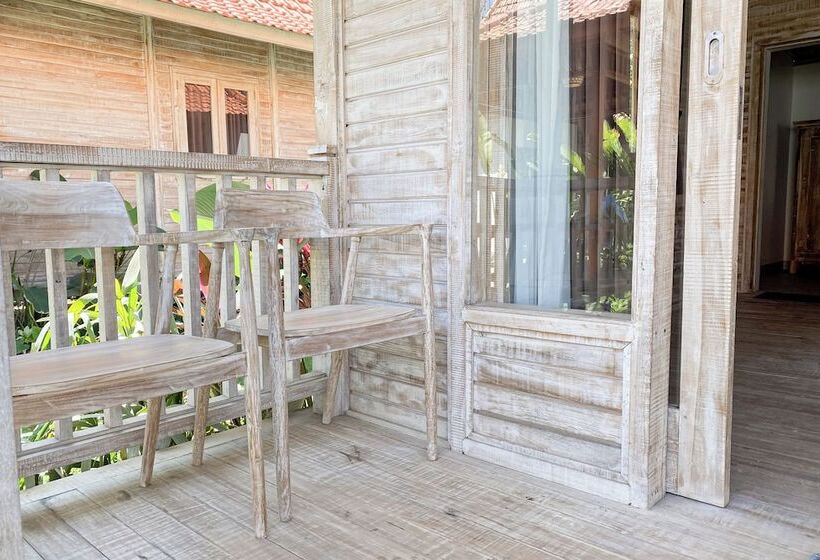 بنسيون Bale Taru Pecatu