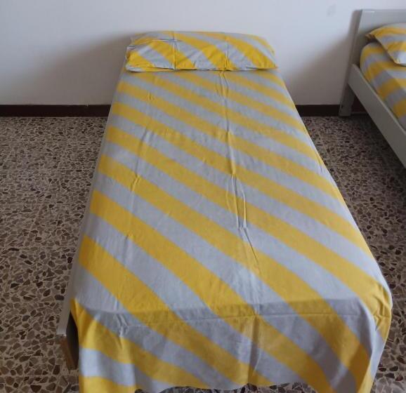 פנסיון Casa Di Petya