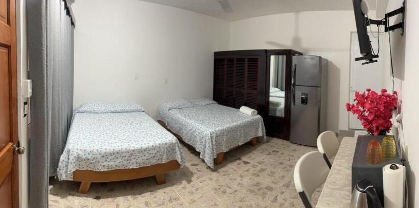 פנסיון Casita Vélez