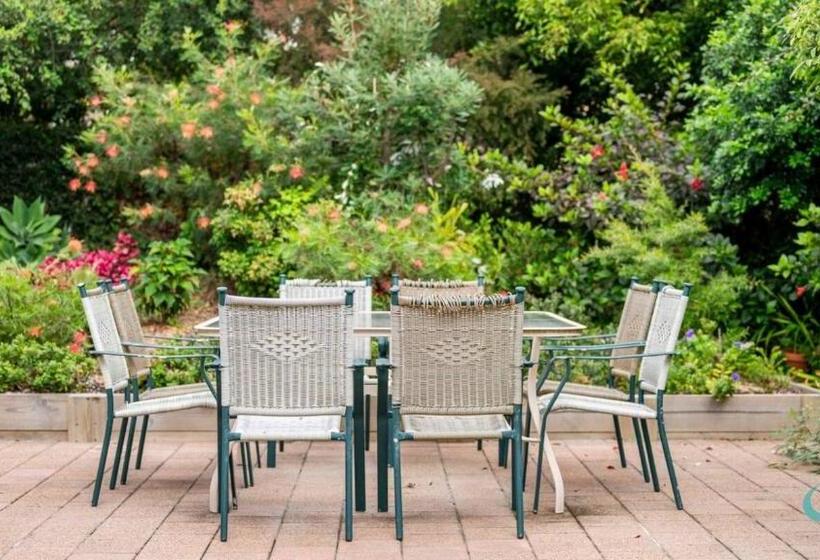 ペンション Caves Cottage Guest Suite