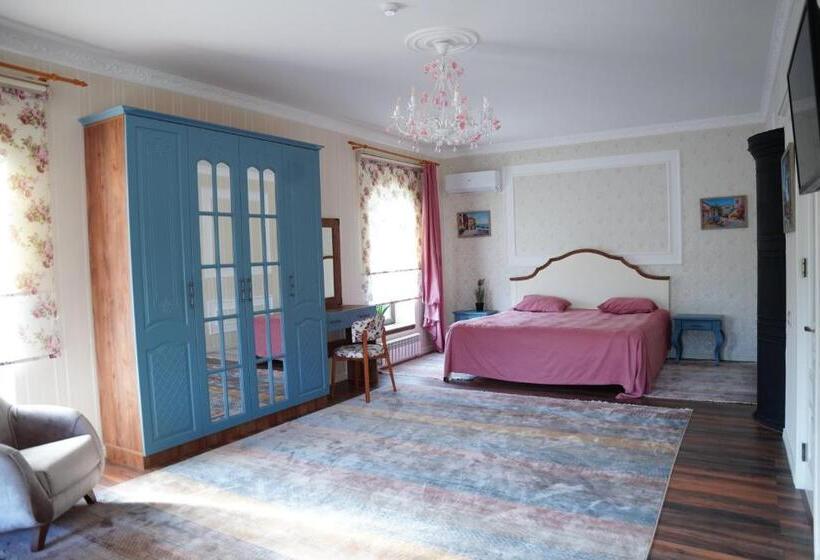 پانسیون Efendi Qonaq Evi