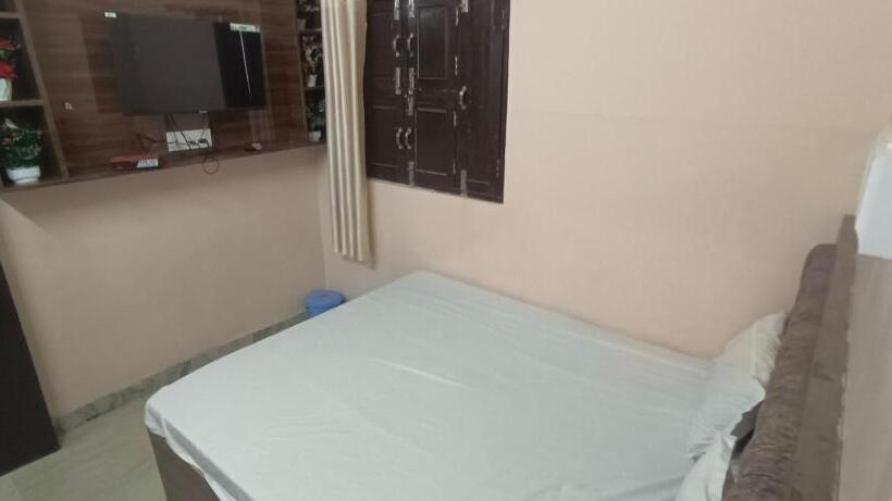 펜션 Golden Guest House