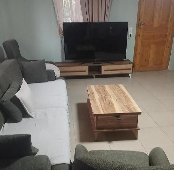 پانسیون Guest House Myoni