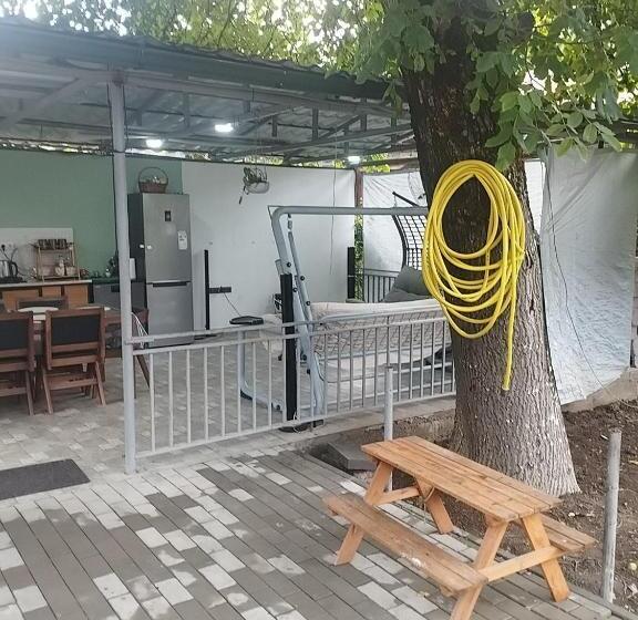 پانسیون Guest House Myoni