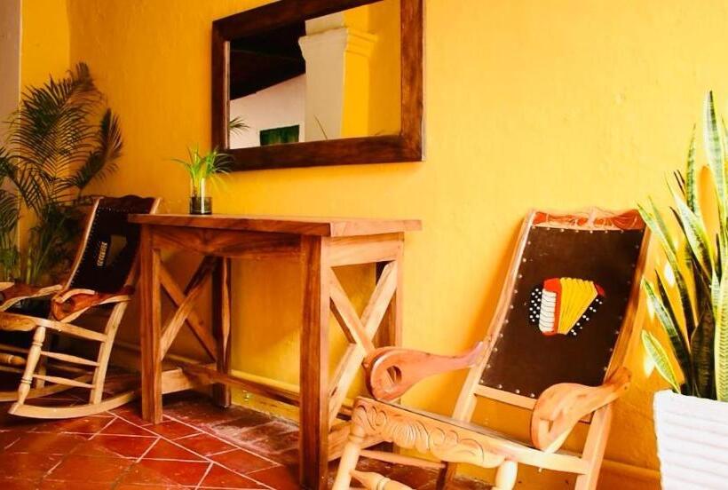 פנסיון Hostal La Momposina