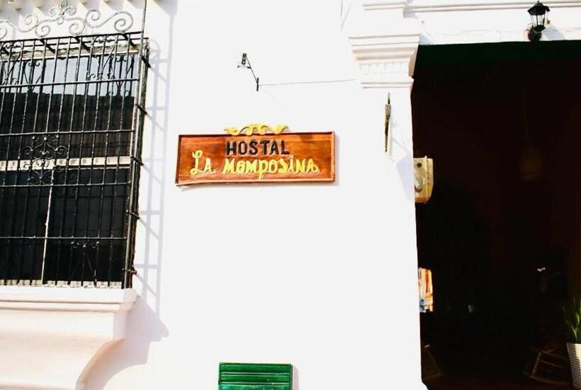 פנסיון Hostal La Momposina