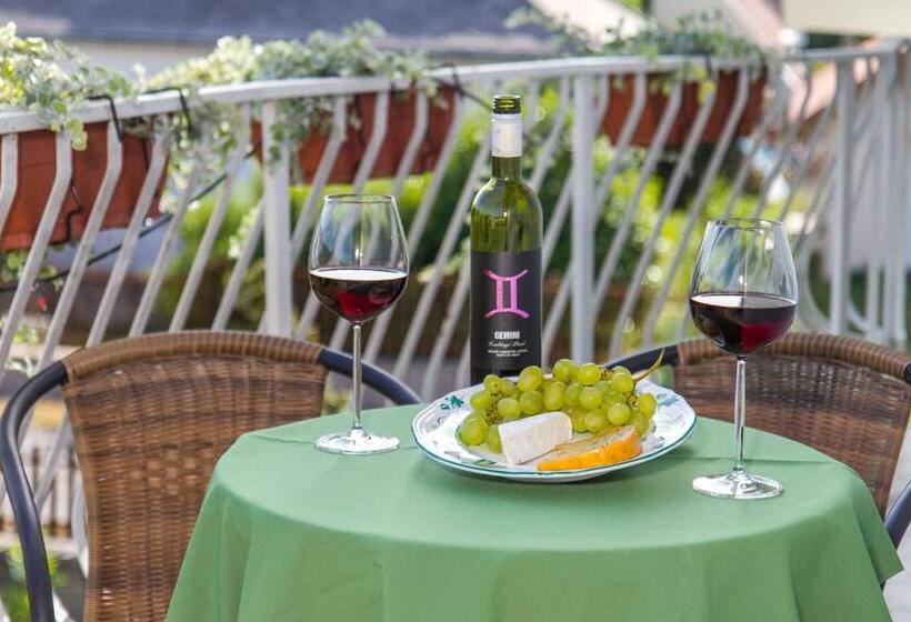 פנסיון Katalin Vendégház