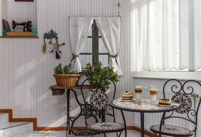 פנסיון Katalin Vendégház