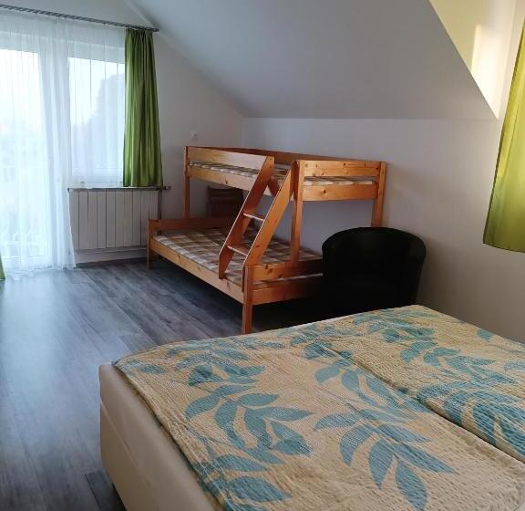 פנסיון Katalin Vendégház