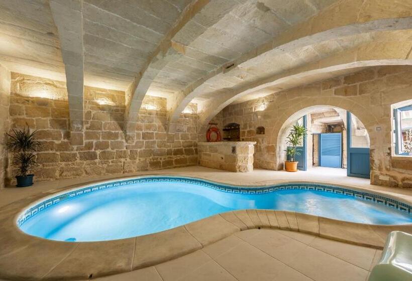 پانسیون Levander Suite 1 At Tan Neputi By Solea