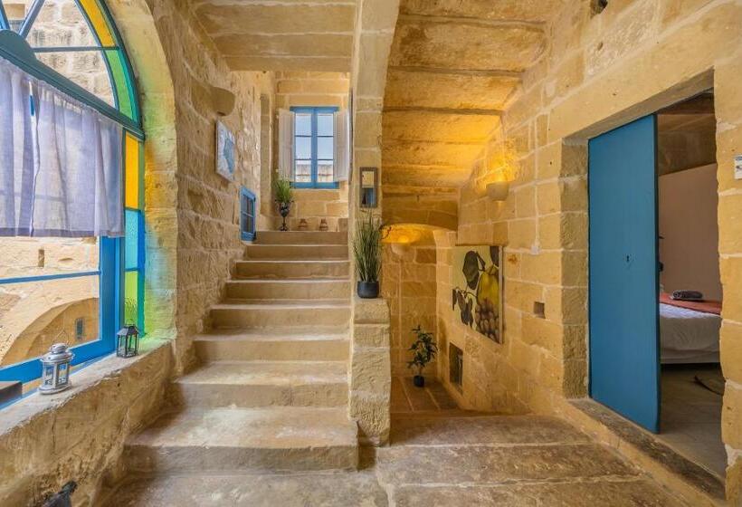 پانسیون Levander Suite 1 At Tan Neputi By Solea