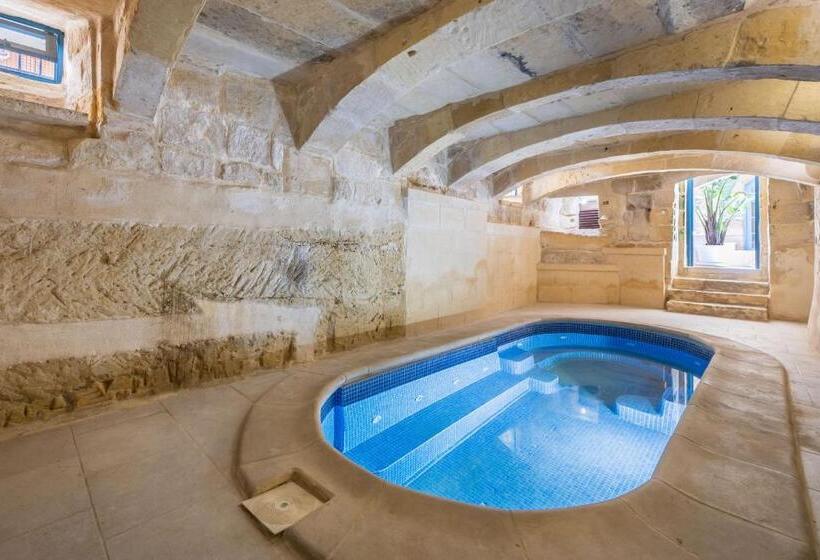 پانسیون Levander Suite 1 At Tan Neputi By Solea