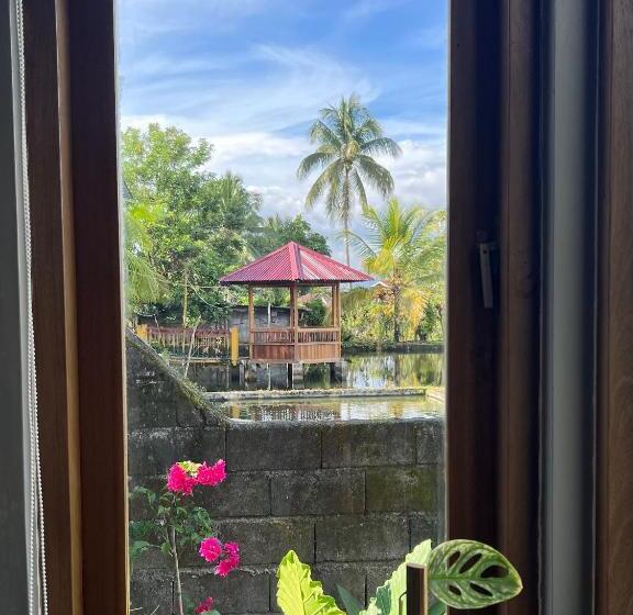 پانسیون Liontree Villa