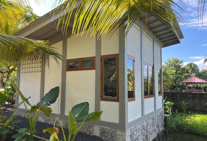 Пансион Liontree Villa