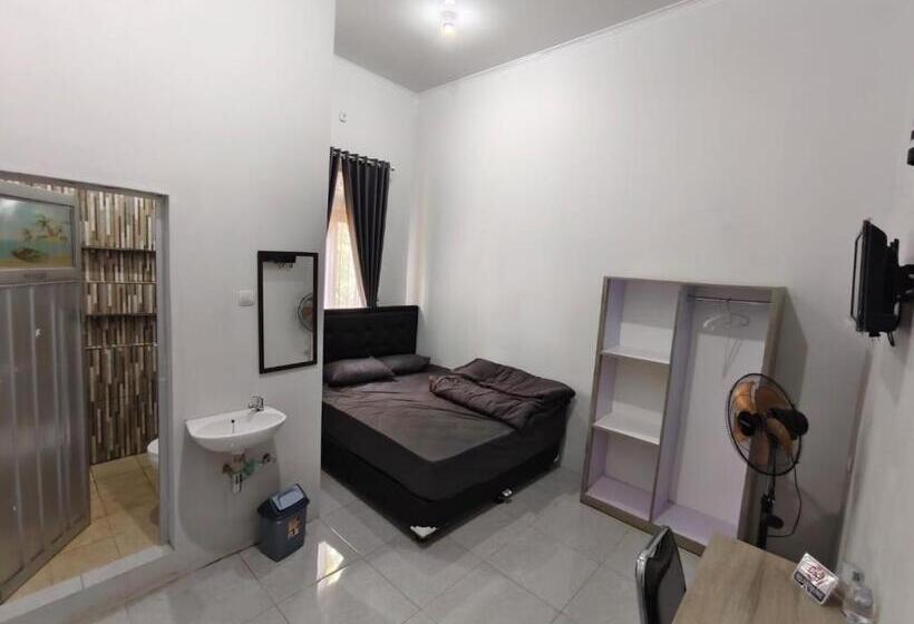 پانسیون Livina S House