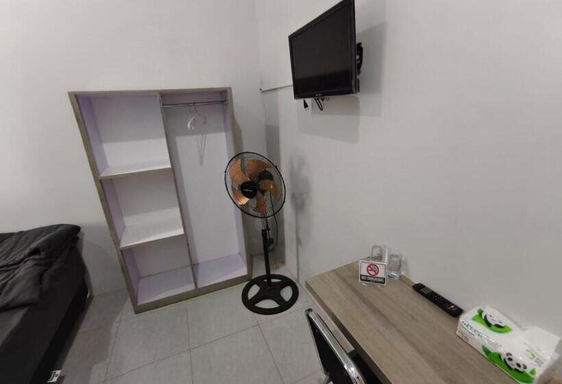 Пансион Livina S House