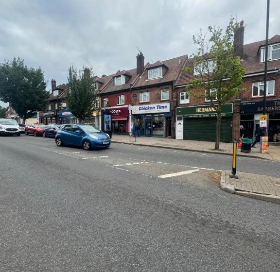 펜션 Master Grove Room