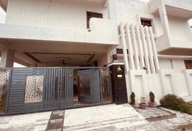 Пансион O Home Shree Narayana Homestay