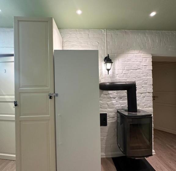 پانسیون The Station Central Apartments