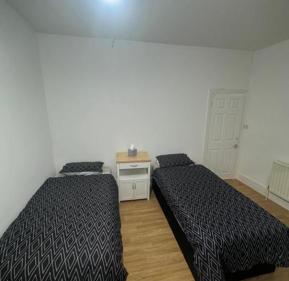Пансион The Twin Bed Grove
