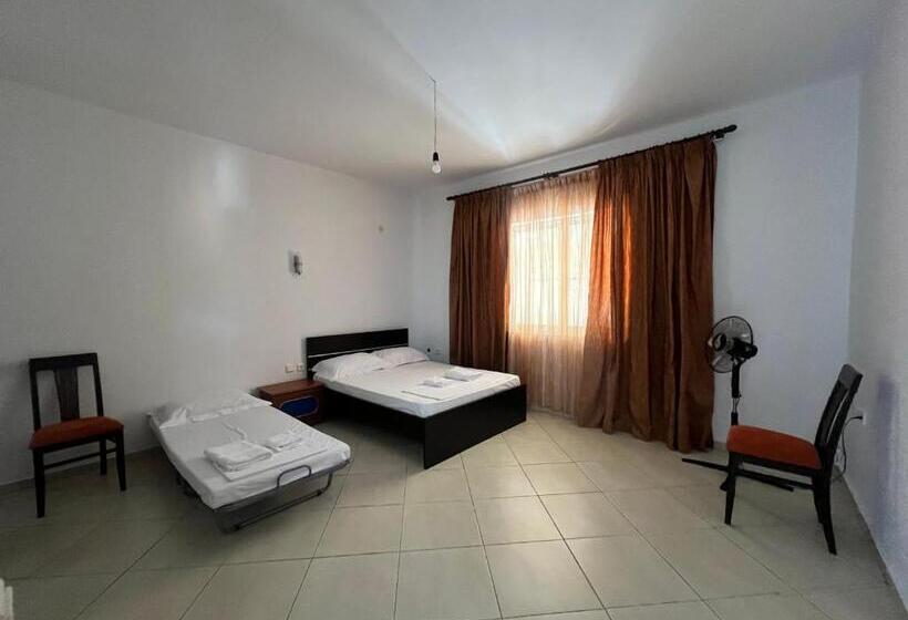 膳宿费 Vlora Garden Terrace