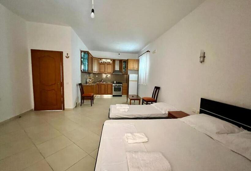 膳宿费 Vlora Garden Terrace