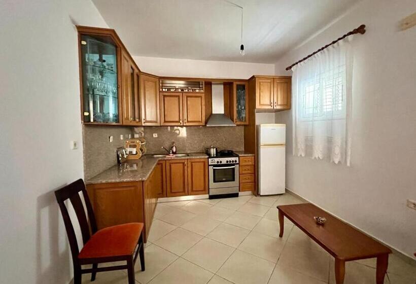 膳宿费 Vlora Garden Terrace