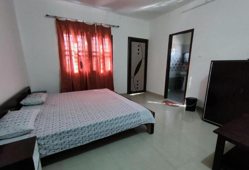 Rajlaxmi Palace By Stayapart