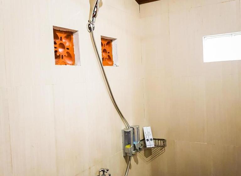 منتجع Porlak Jahe Giri Tirta Kahuripan