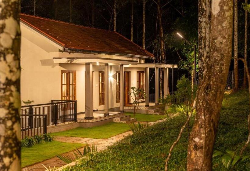 リゾートホテル Theyila Wayanad