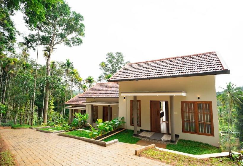 リゾートホテル Theyila Wayanad