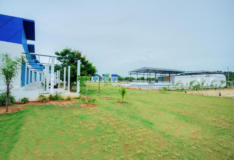 Seaborne Beach Resort