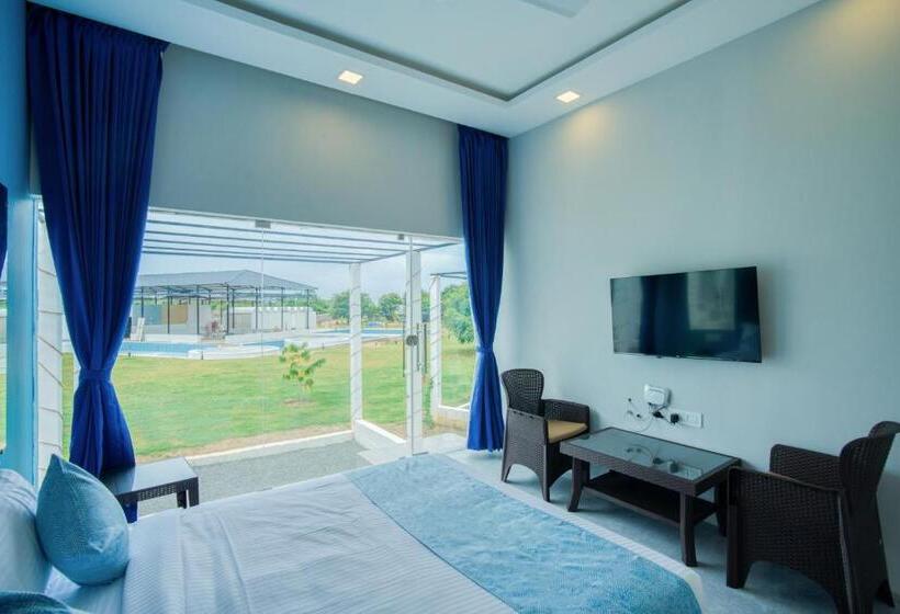 Seaborne Beach Resort