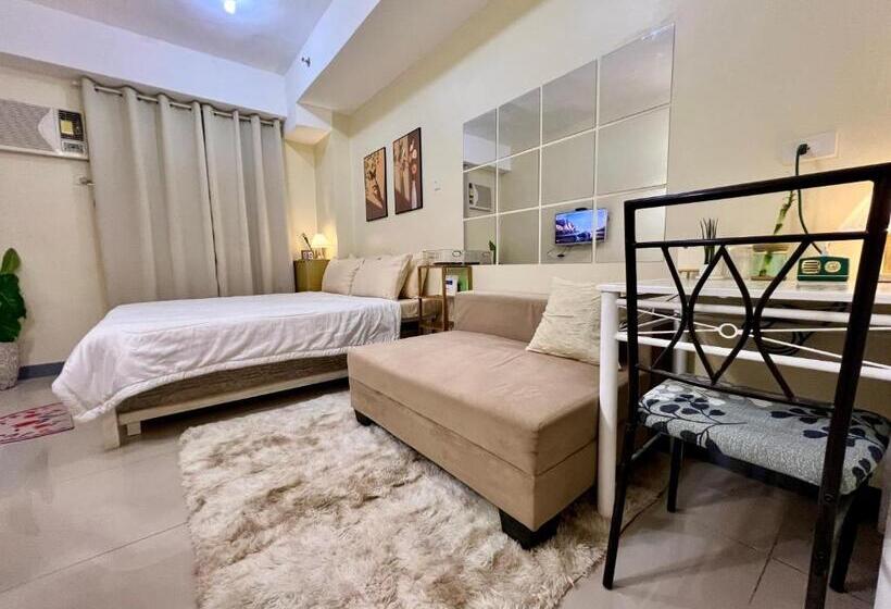 Staycation Condotels For Travellers Near Airport