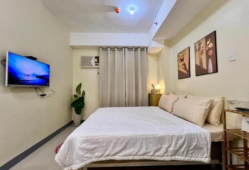 Staycation Condotels For Travellers Near Airport