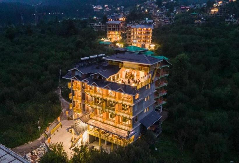 The Hosteller Old Manali, Manu Temple