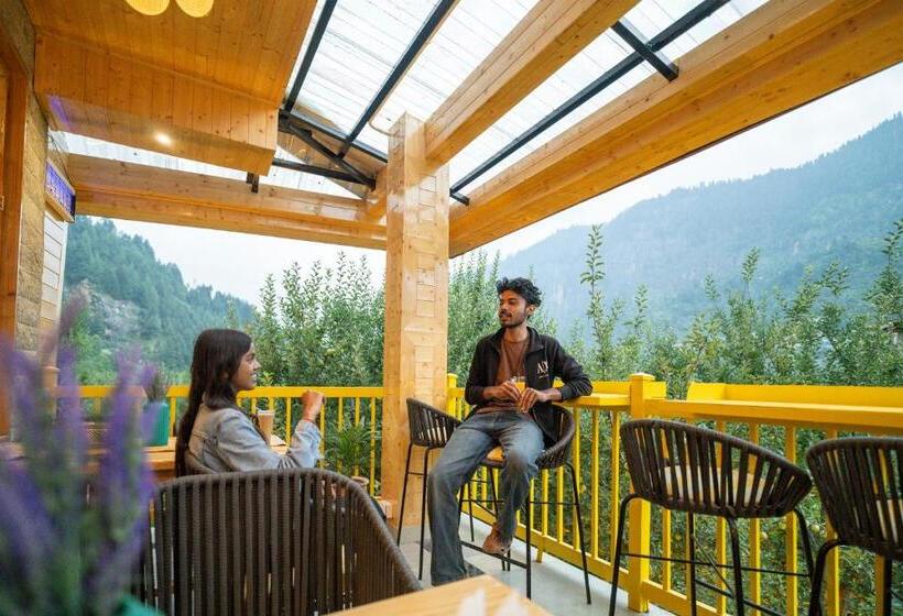 The Hosteller Old Manali, Manu Temple