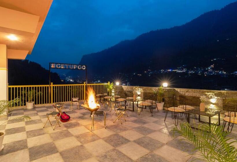 The Hosteller Old Manali, Manu Temple