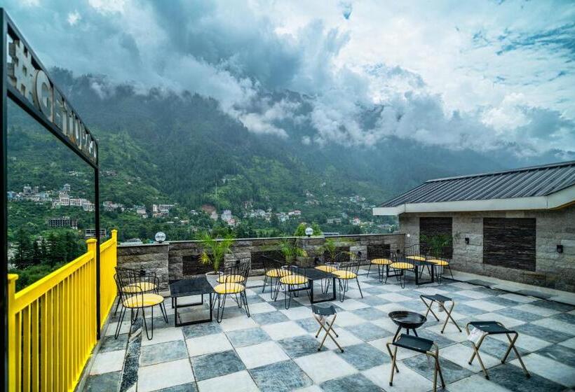 The Hosteller Old Manali, Manu Temple