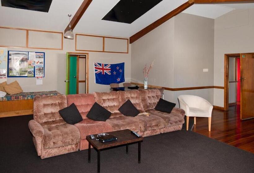 فندق صغير 85 On Bealey