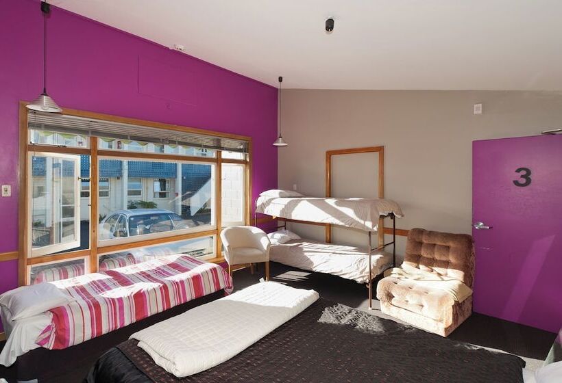 فندق صغير 85 On Bealey