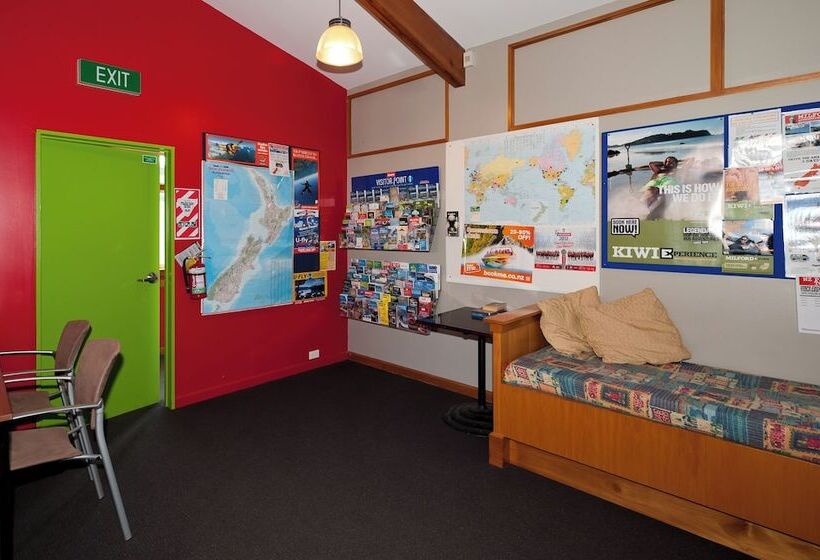 فندق صغير 85 On Bealey