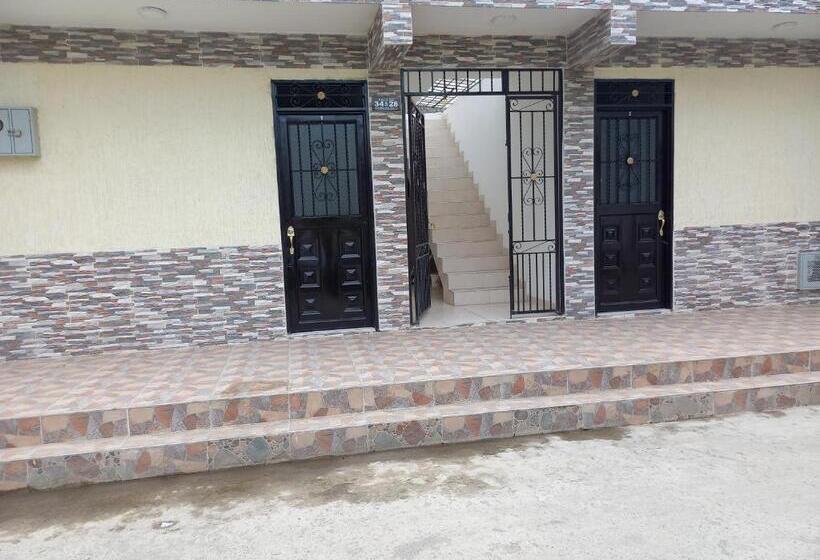הוסטל Alojamiento El Portal Del Poblado