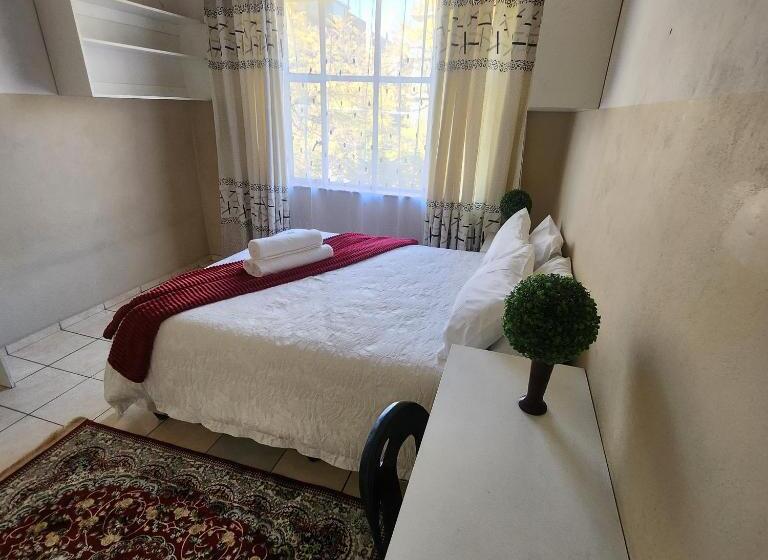 فندق صغير Sunny Lodge