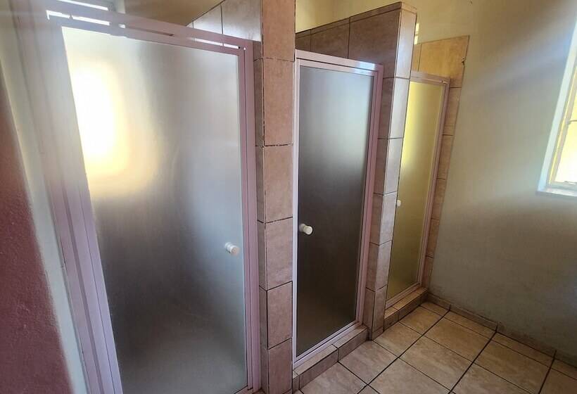 فندق صغير Sunny Lodge