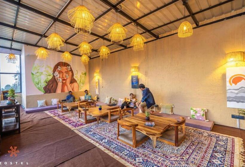 ユースホステル Zostel Shoja, Jibhi