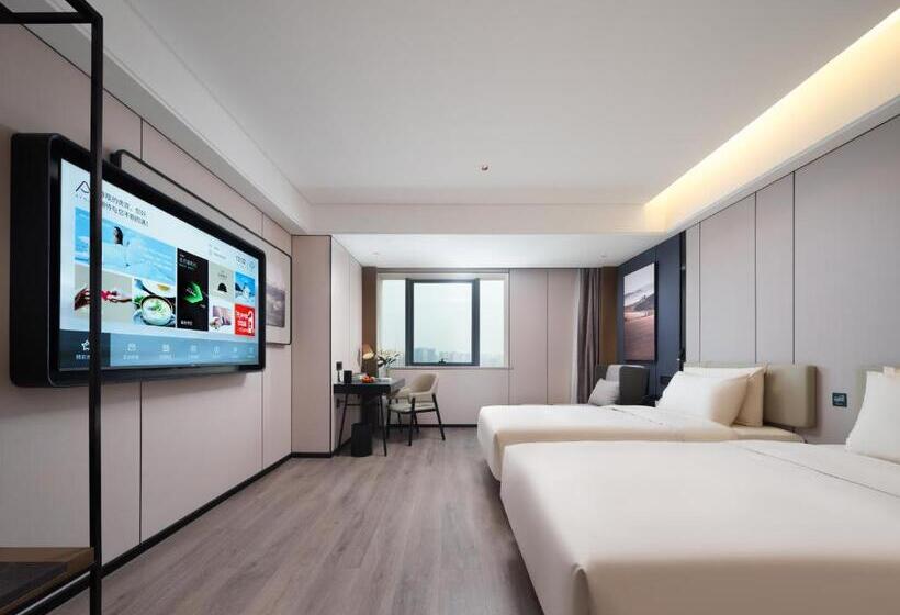 Atour Hotel Zhengzhou Erqi Plaza David City